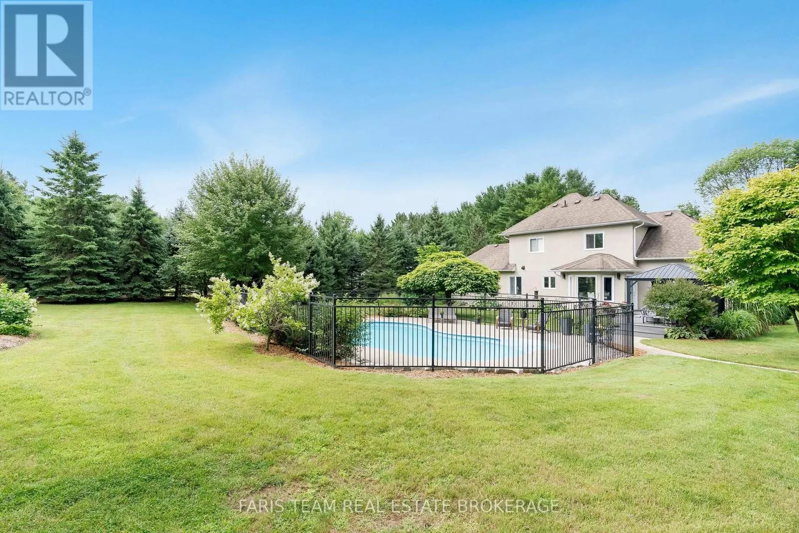 127 GOLDFINCH CRESCENT