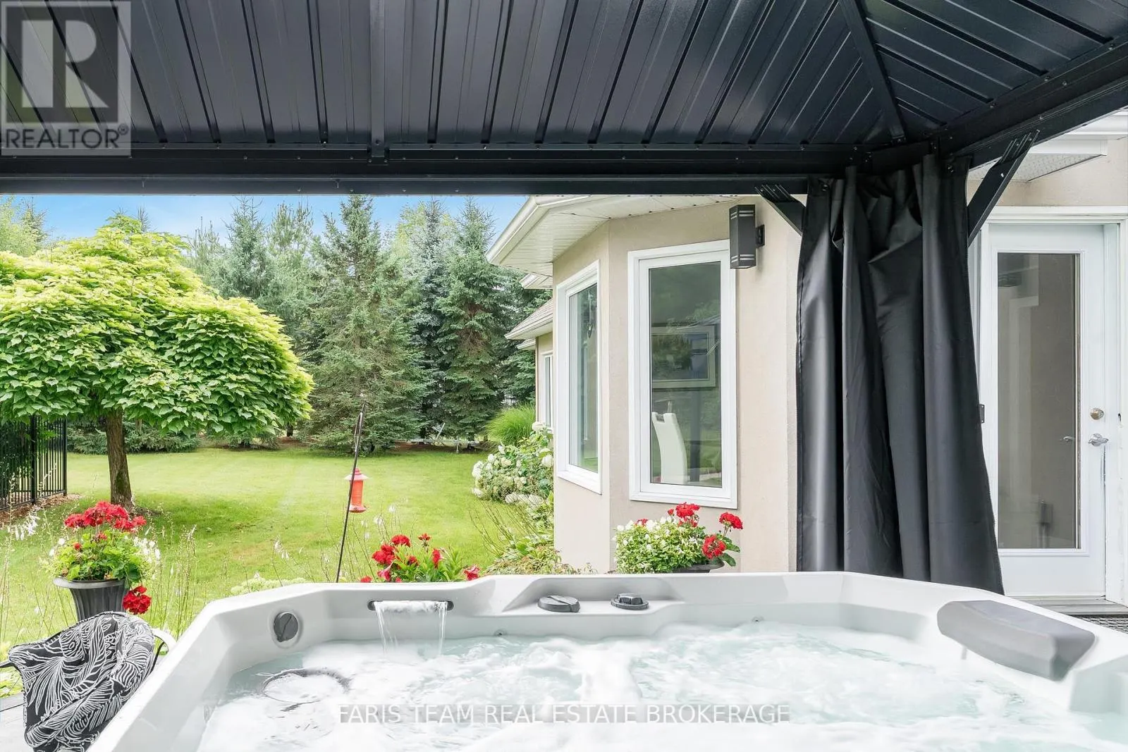 127 GOLDFINCH CRESCENT