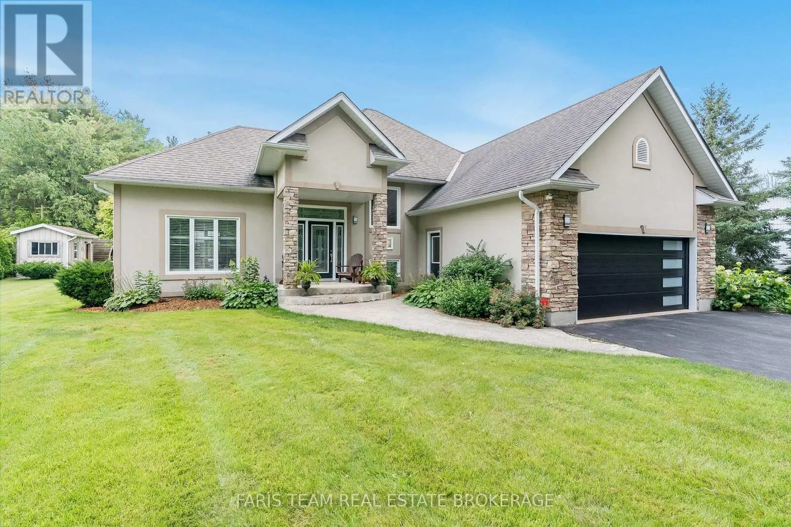 127 GOLDFINCH CRESCENT