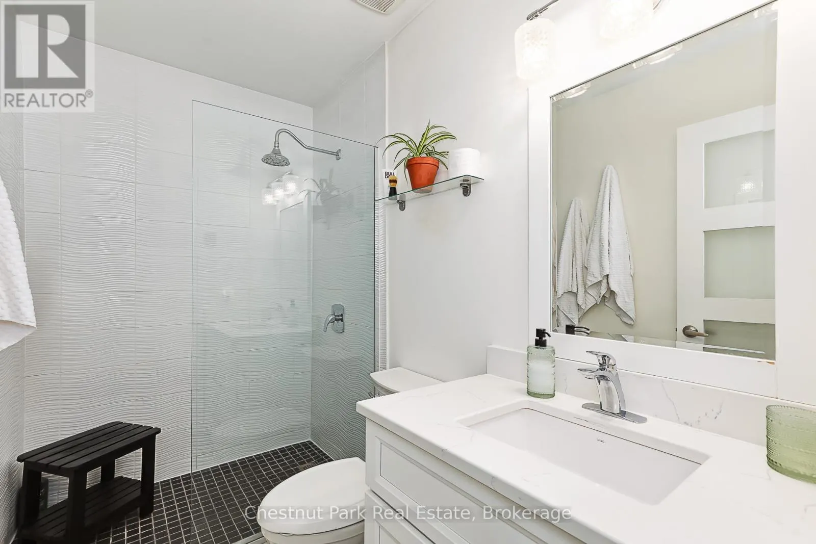 407 - 12 DAWSON DRIVE, #407