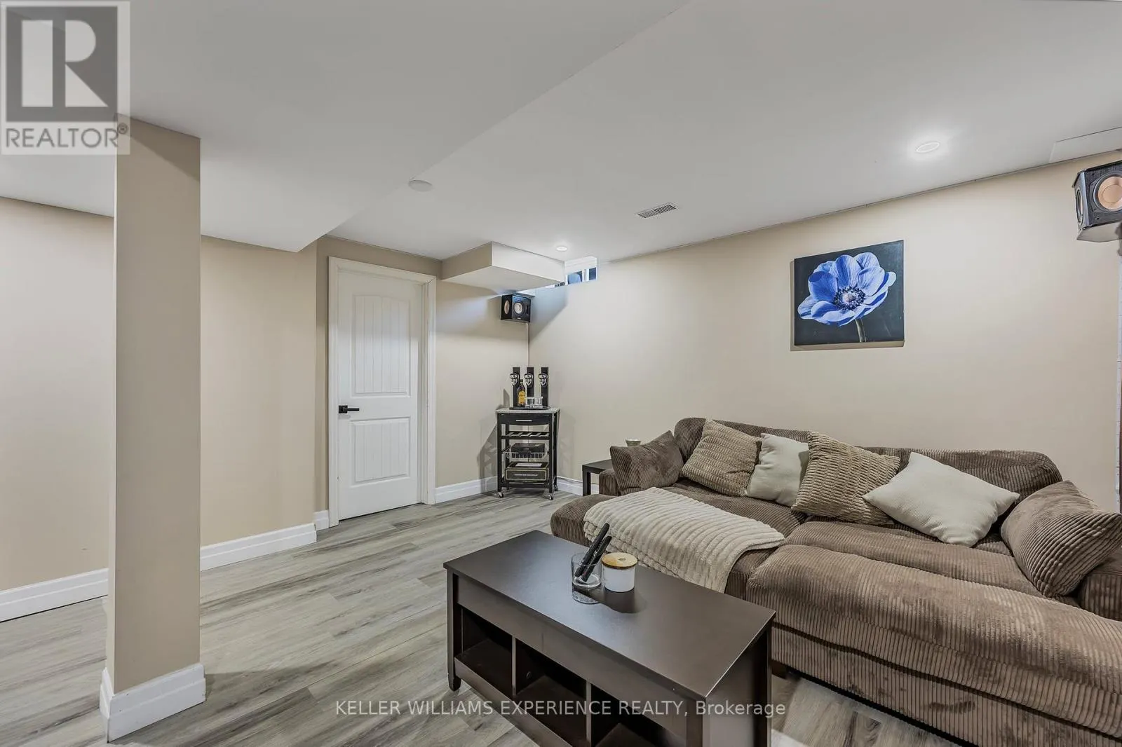 13 SUNSET PLACE