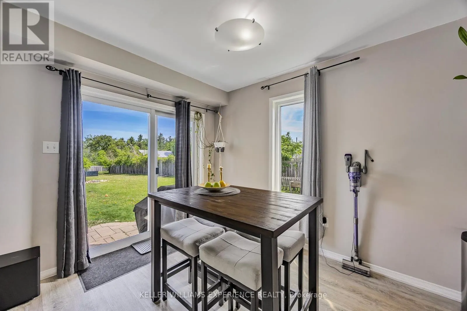 13 SUNSET PLACE