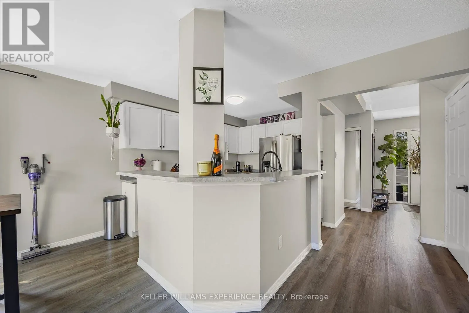 13 SUNSET PLACE