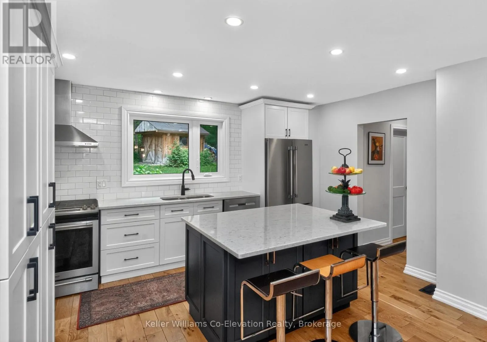 830 PORTAGE PARK LANE