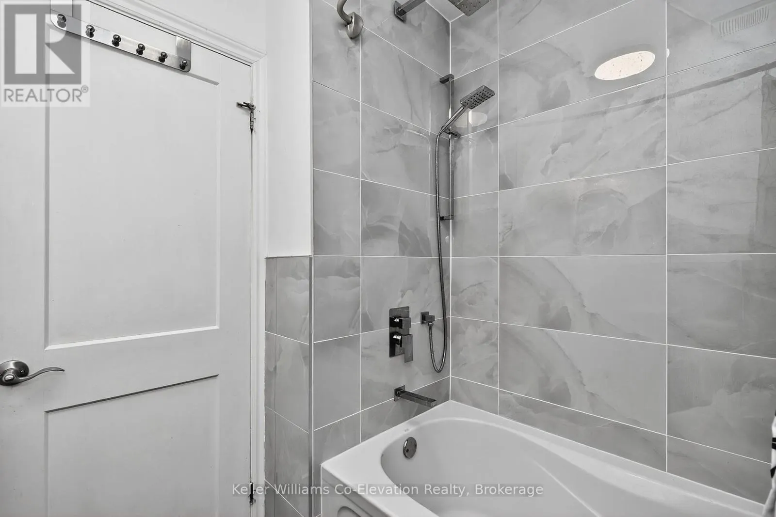 830 PORTAGE PARK LANE