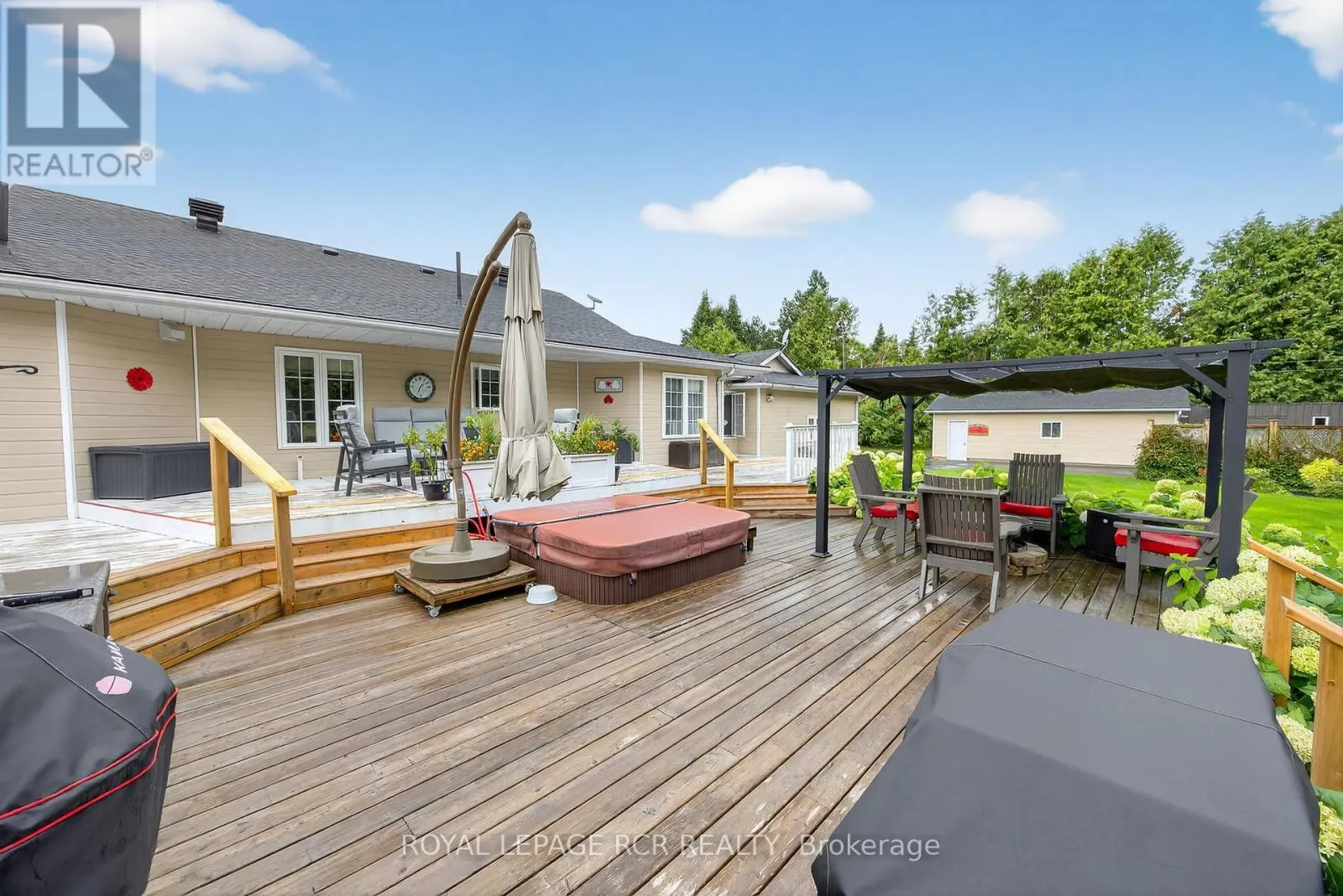 3 NEVIS RIDGE DRIVE