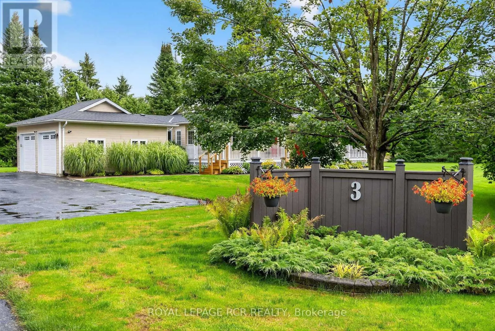 3 NEVIS RIDGE DRIVE