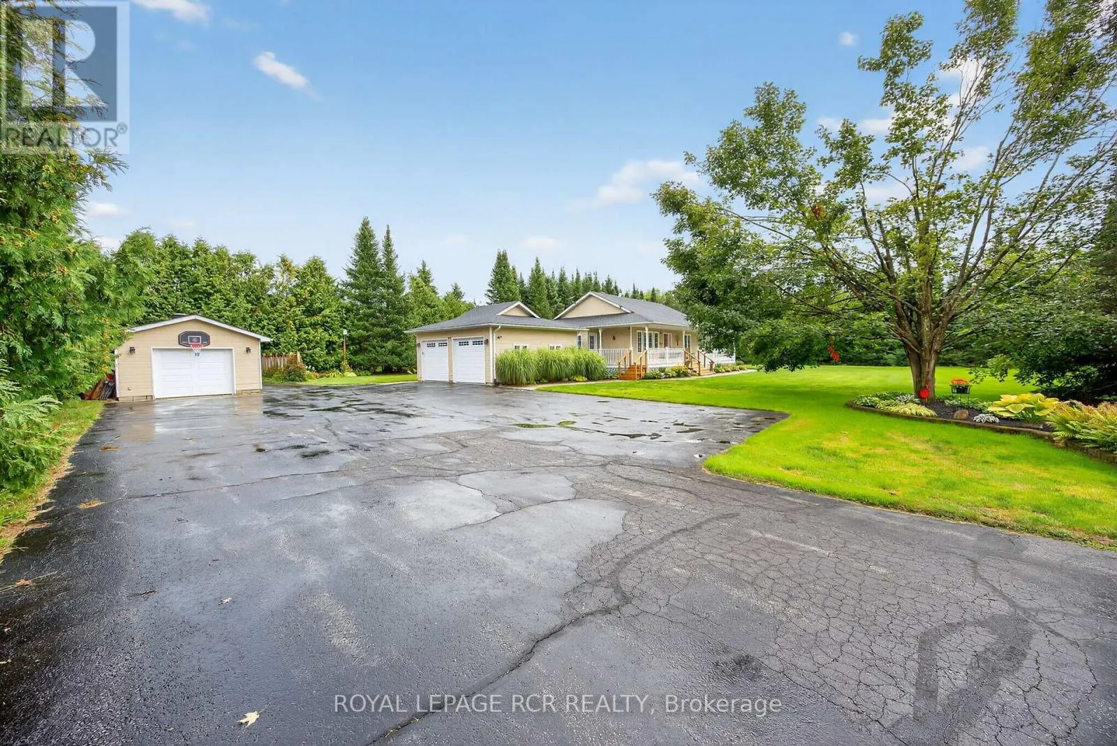 3 NEVIS RIDGE DRIVE
