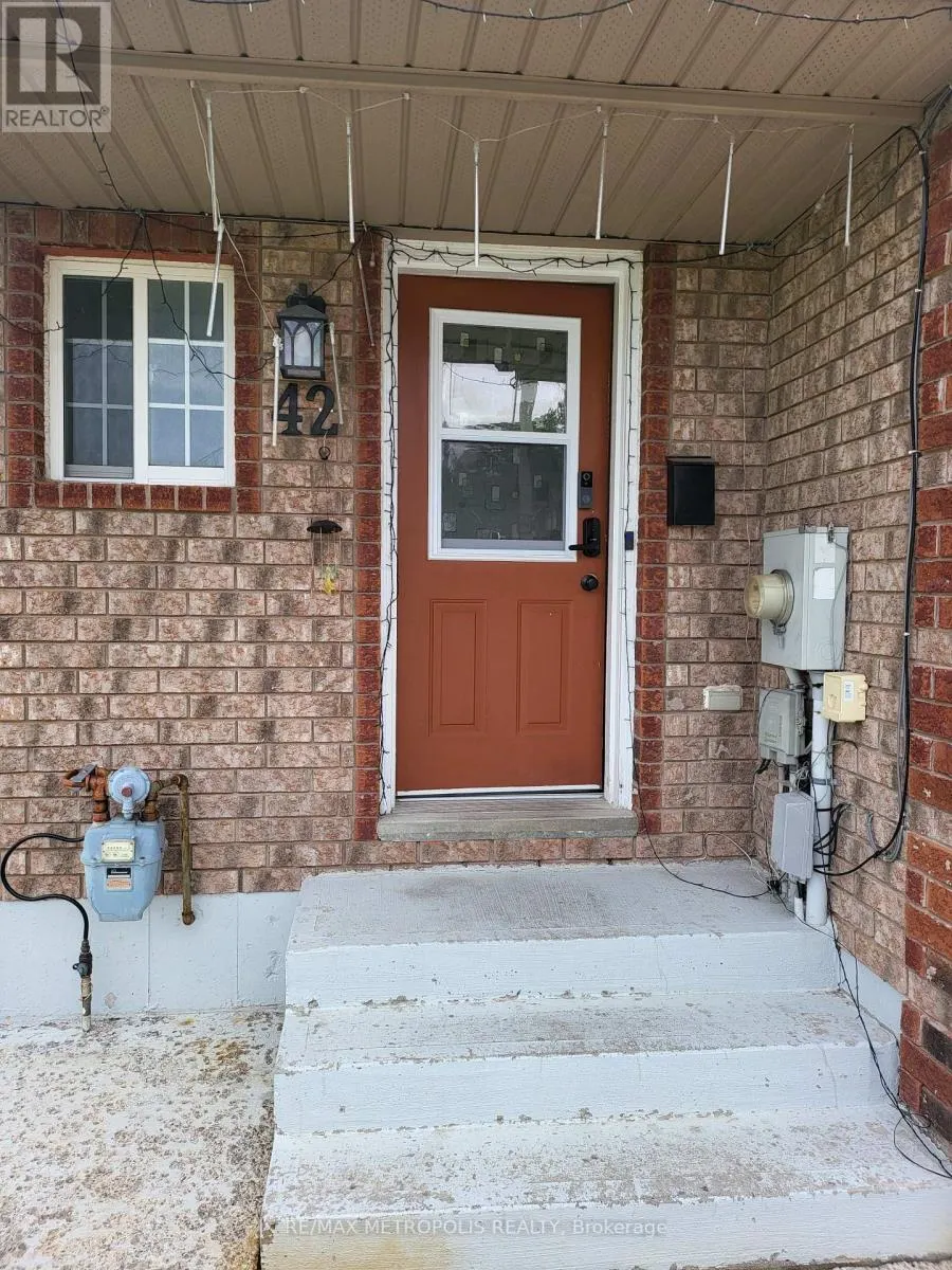 42 LARKIN DRIVE