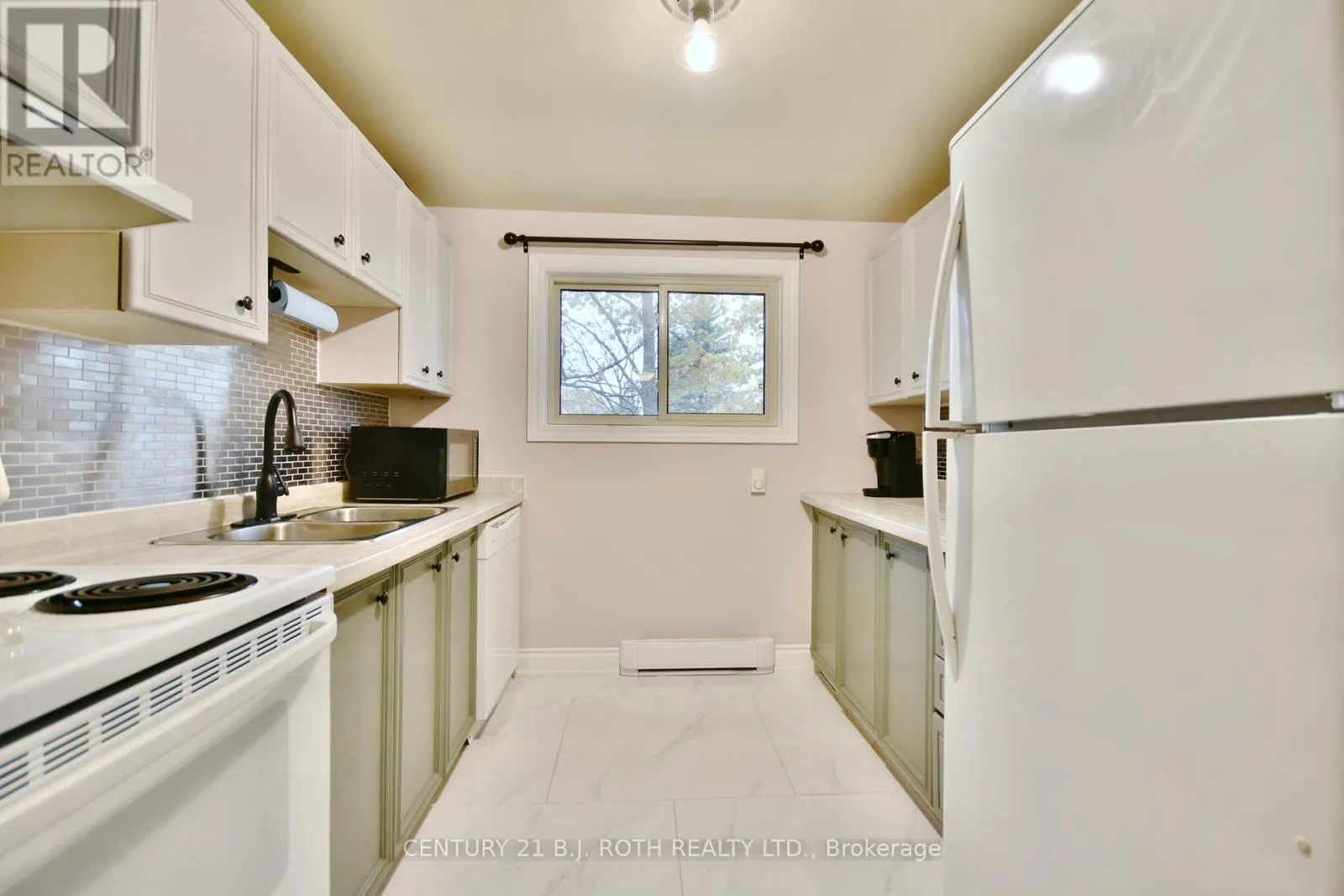 11 PHEASANT TRAIL