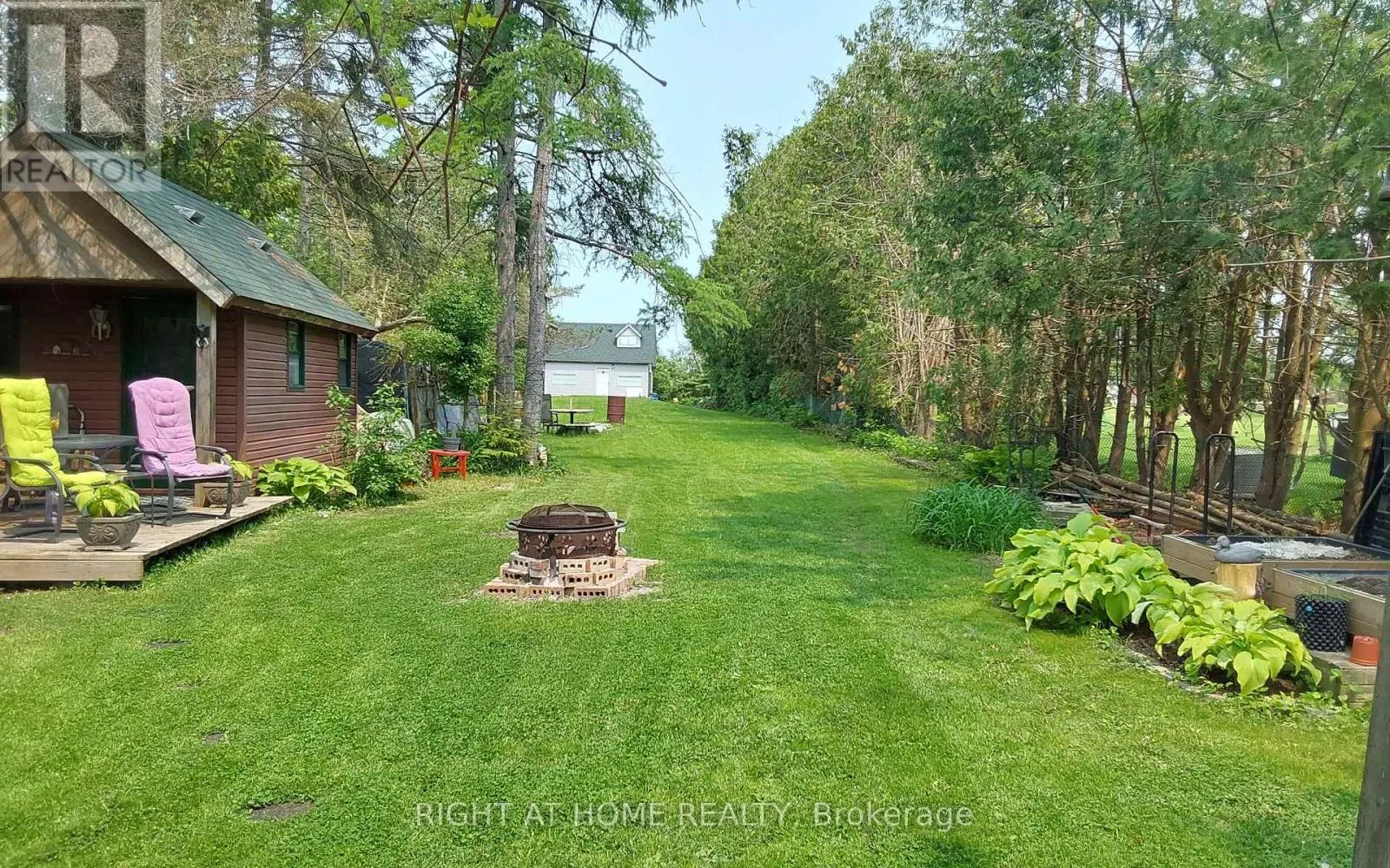 2323 LAKESHORE DRIVE