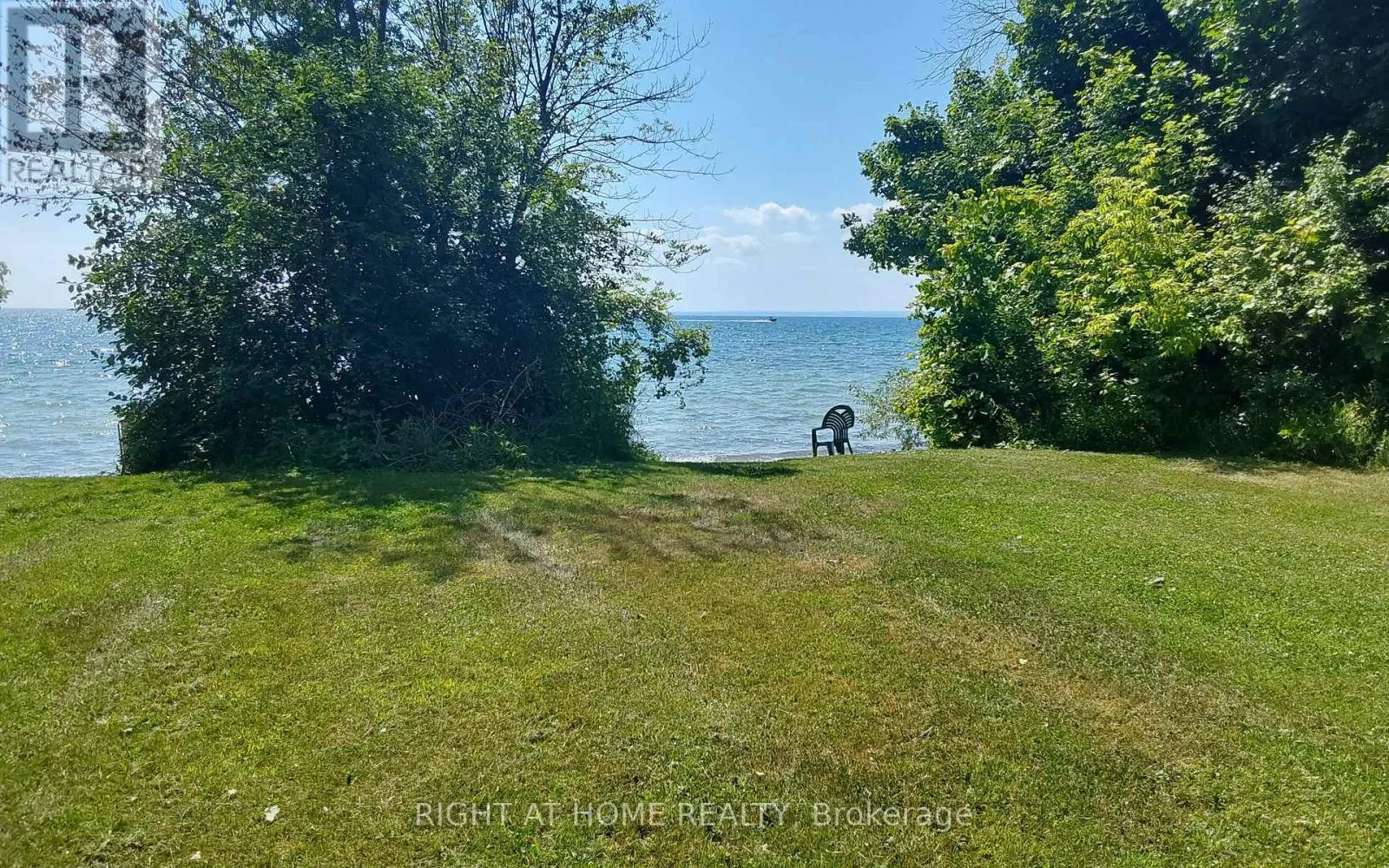 2323 LAKESHORE DRIVE
