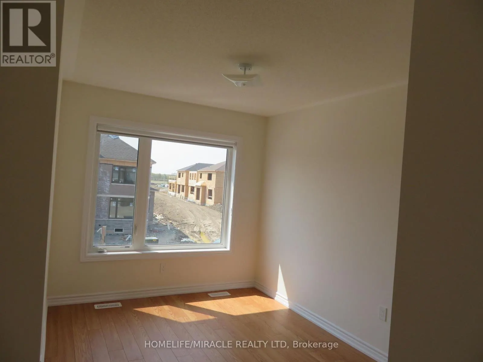 36 VALLEYBROOK ROAD