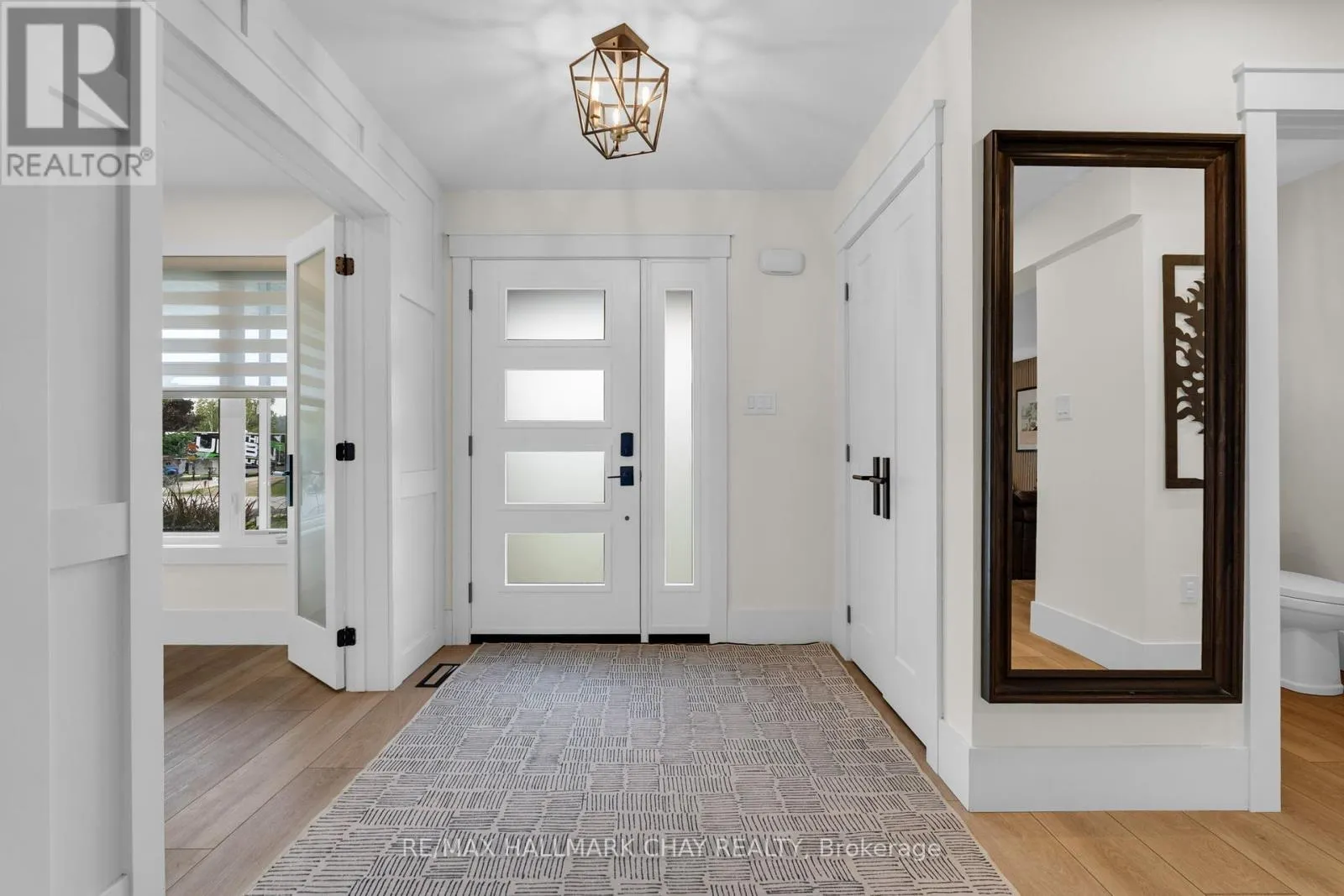 3 HEATHERWOOD DRIVE