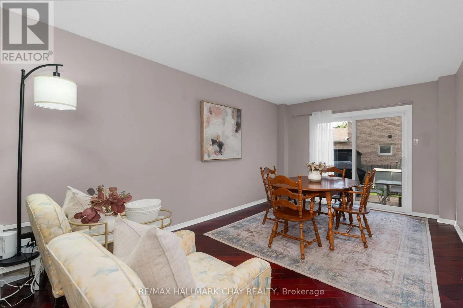 294 HICKLING TRAIL