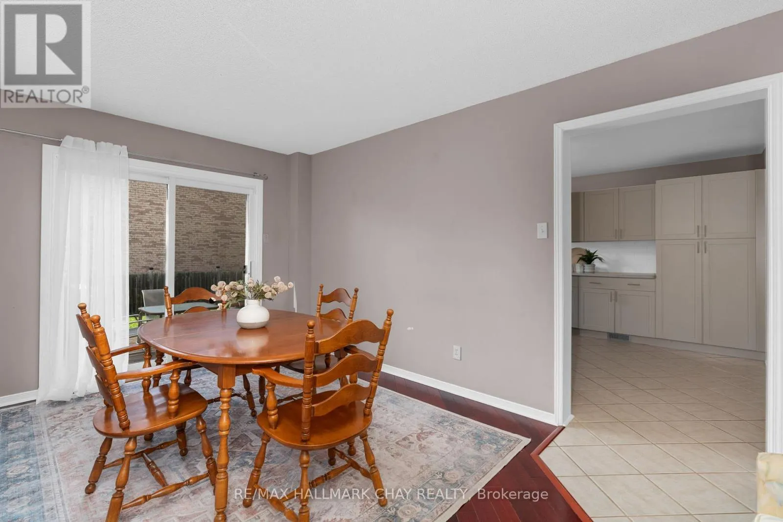 294 HICKLING TRAIL