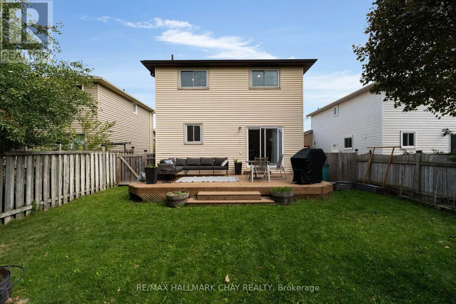 294 HICKLING TRAIL