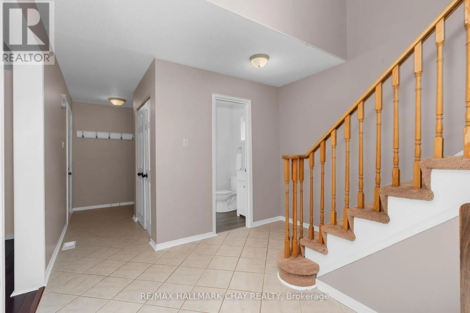 294 HICKLING TRAIL
