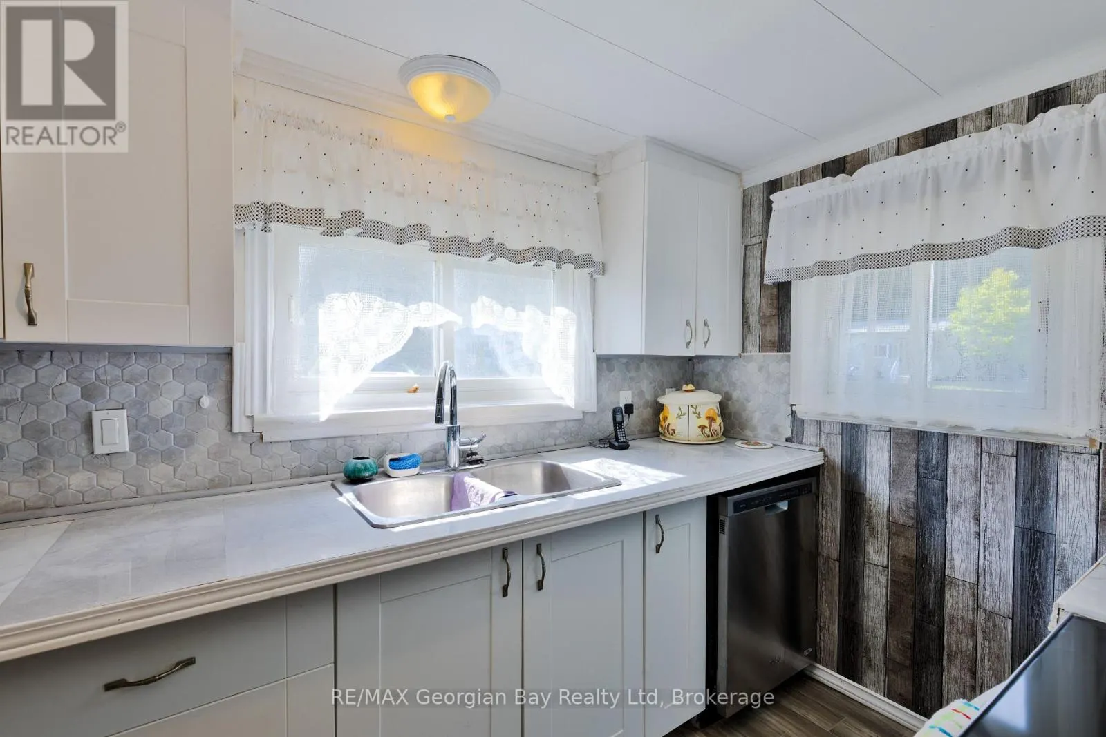 49 - 525 MIDLAND POINT ROAD, #49