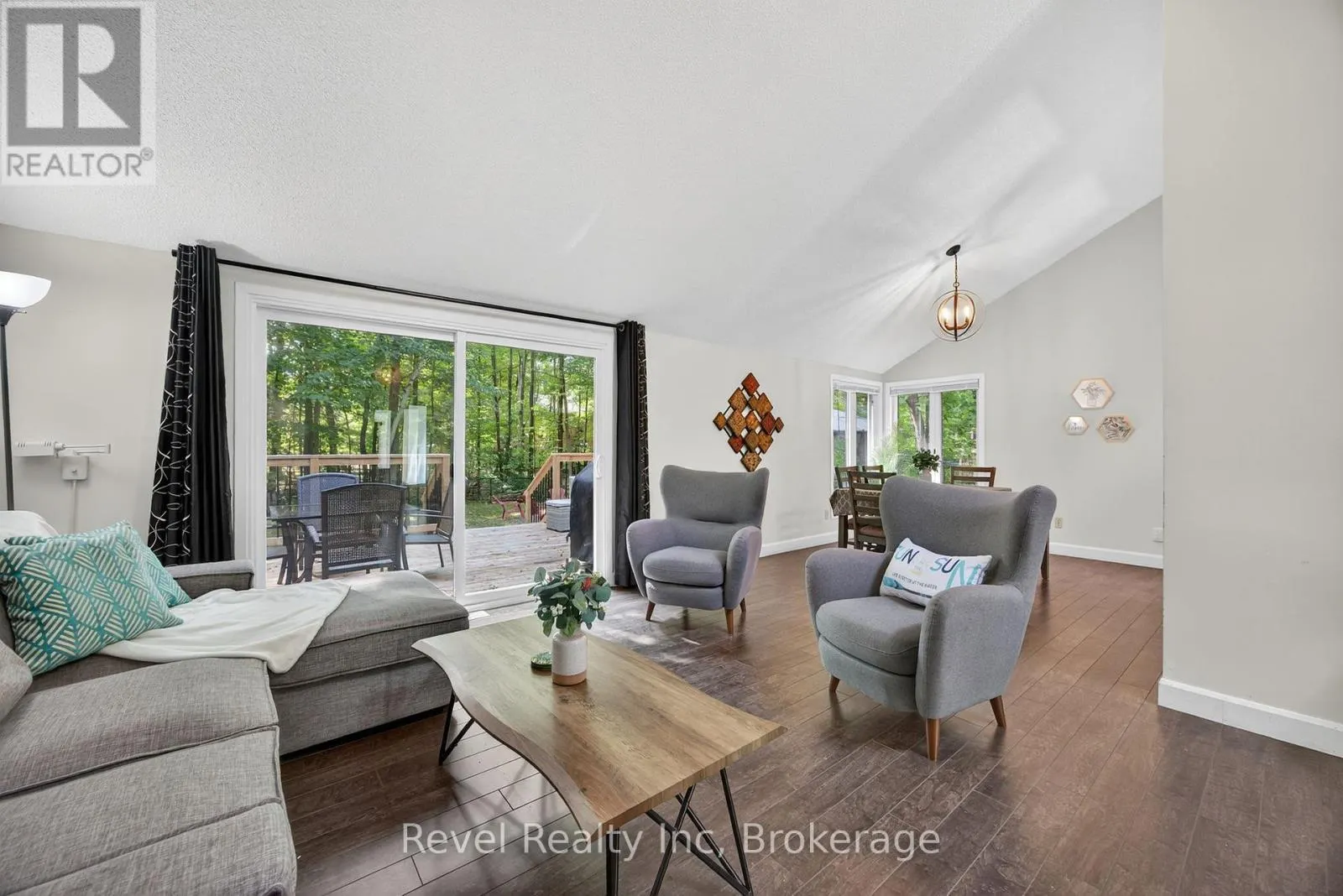 78 FOREST CIRCLE