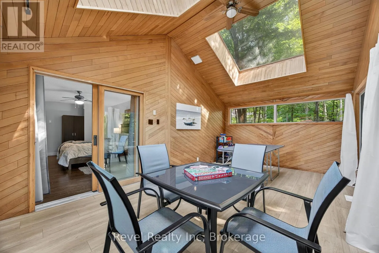 78 FOREST CIRCLE