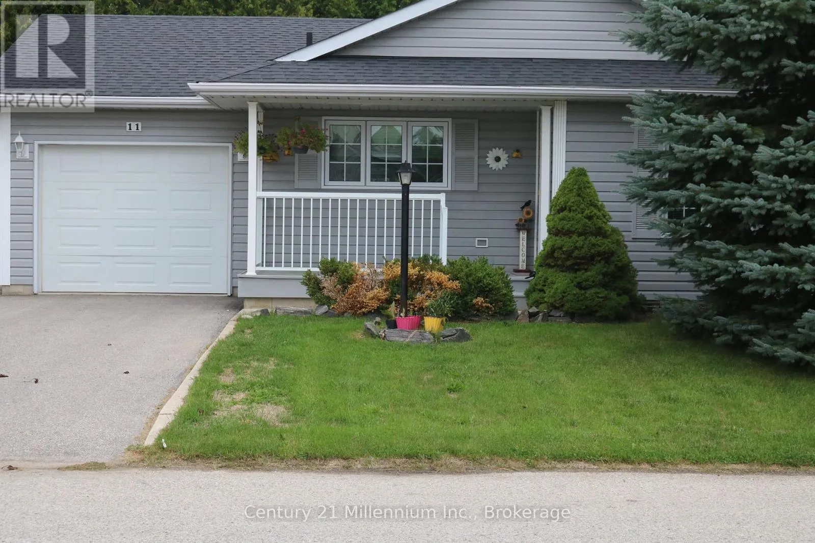 11 VIRGINIA AVENUE