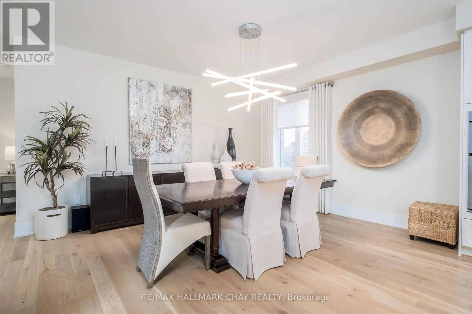 38 RUGMAN CRESCENT