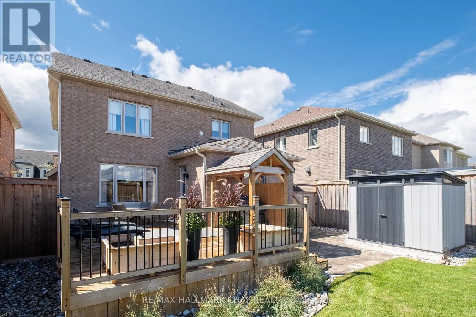 38 RUGMAN CRESCENT