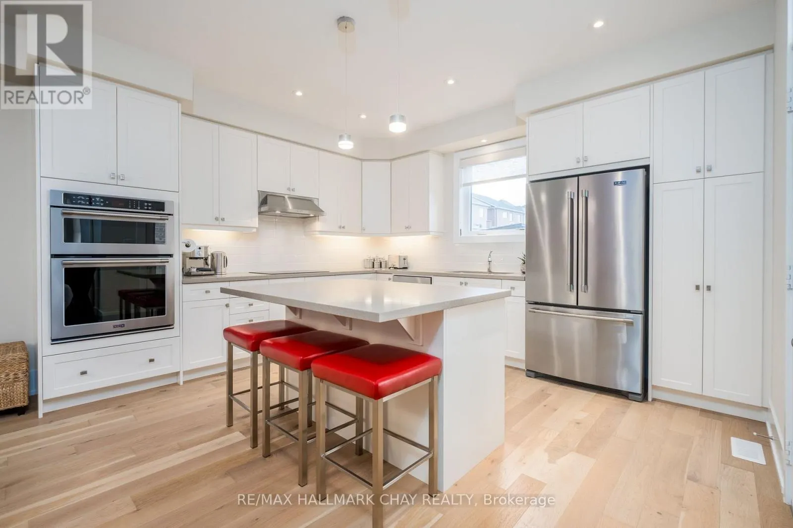 38 RUGMAN CRESCENT