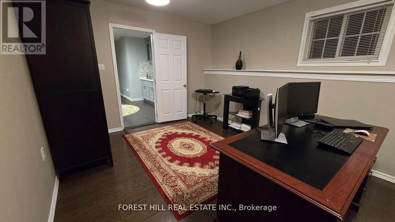 7 TAMARACK WAY