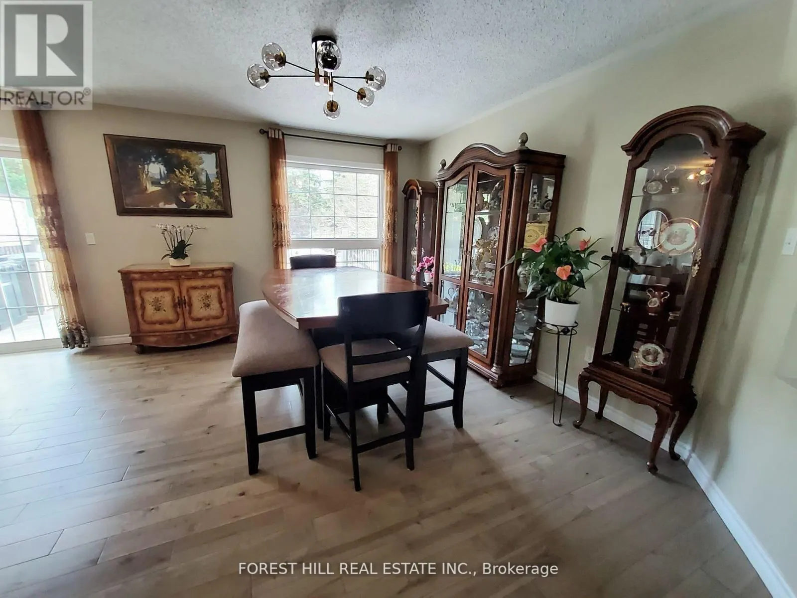 7 TAMARACK WAY