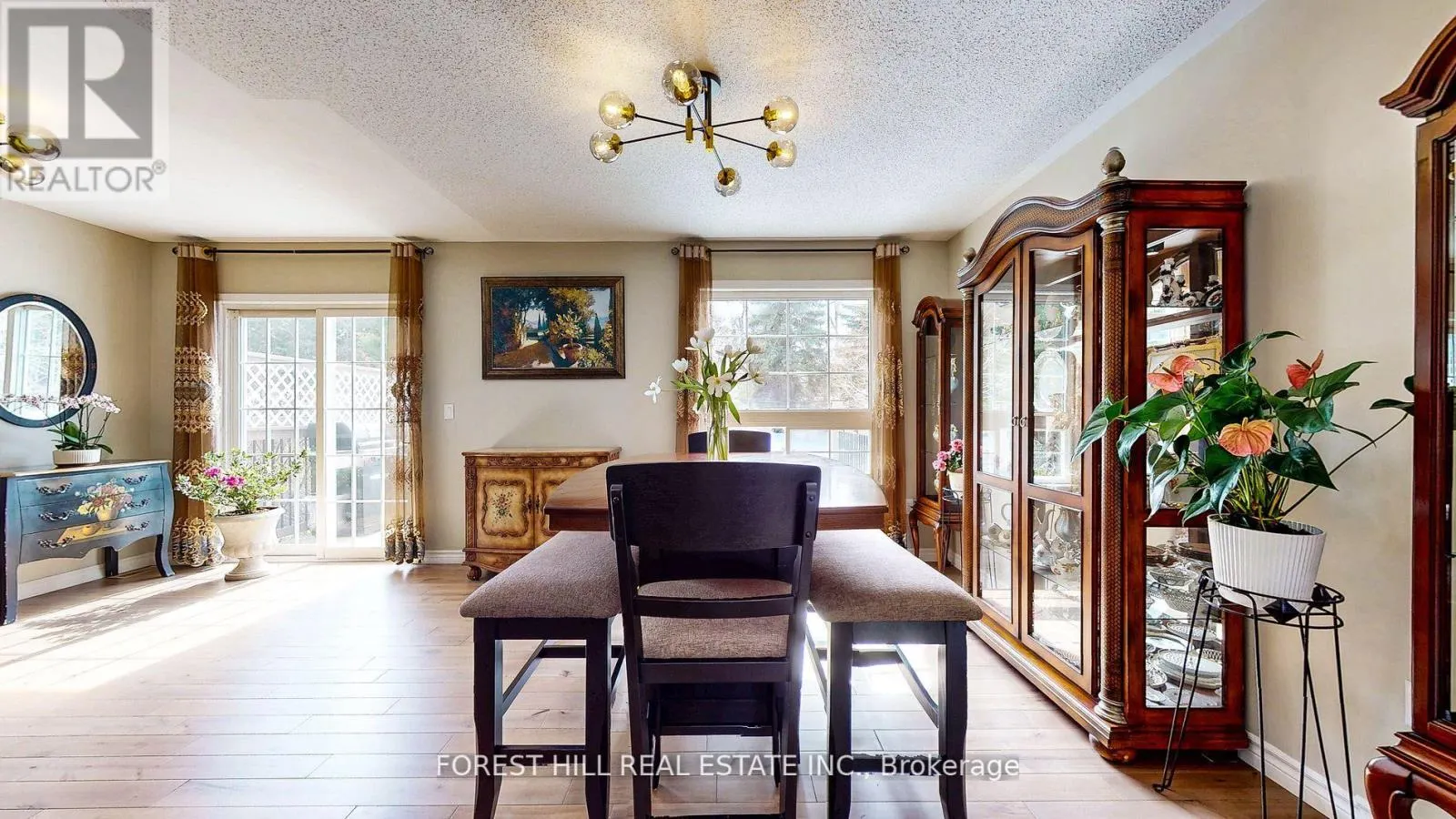 7 TAMARACK WAY