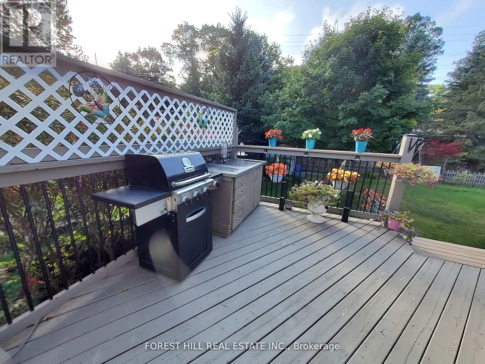 7 TAMARACK WAY