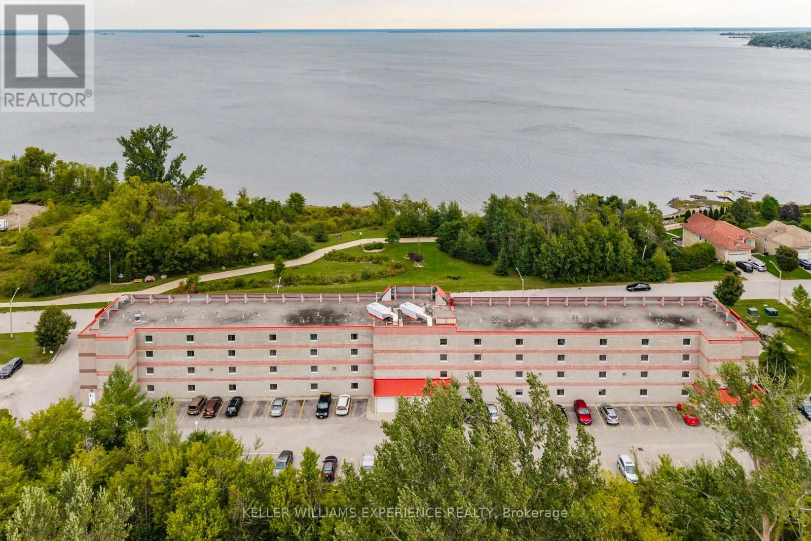 111 - 280 ABERDEEN BOULEVARD