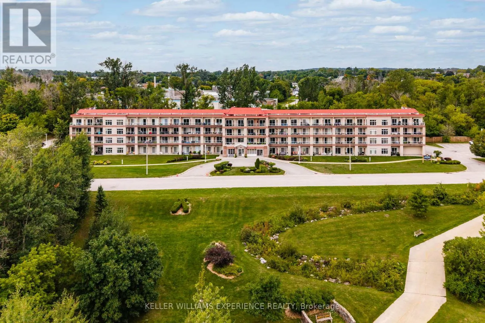 111 - 280 ABERDEEN BOULEVARD