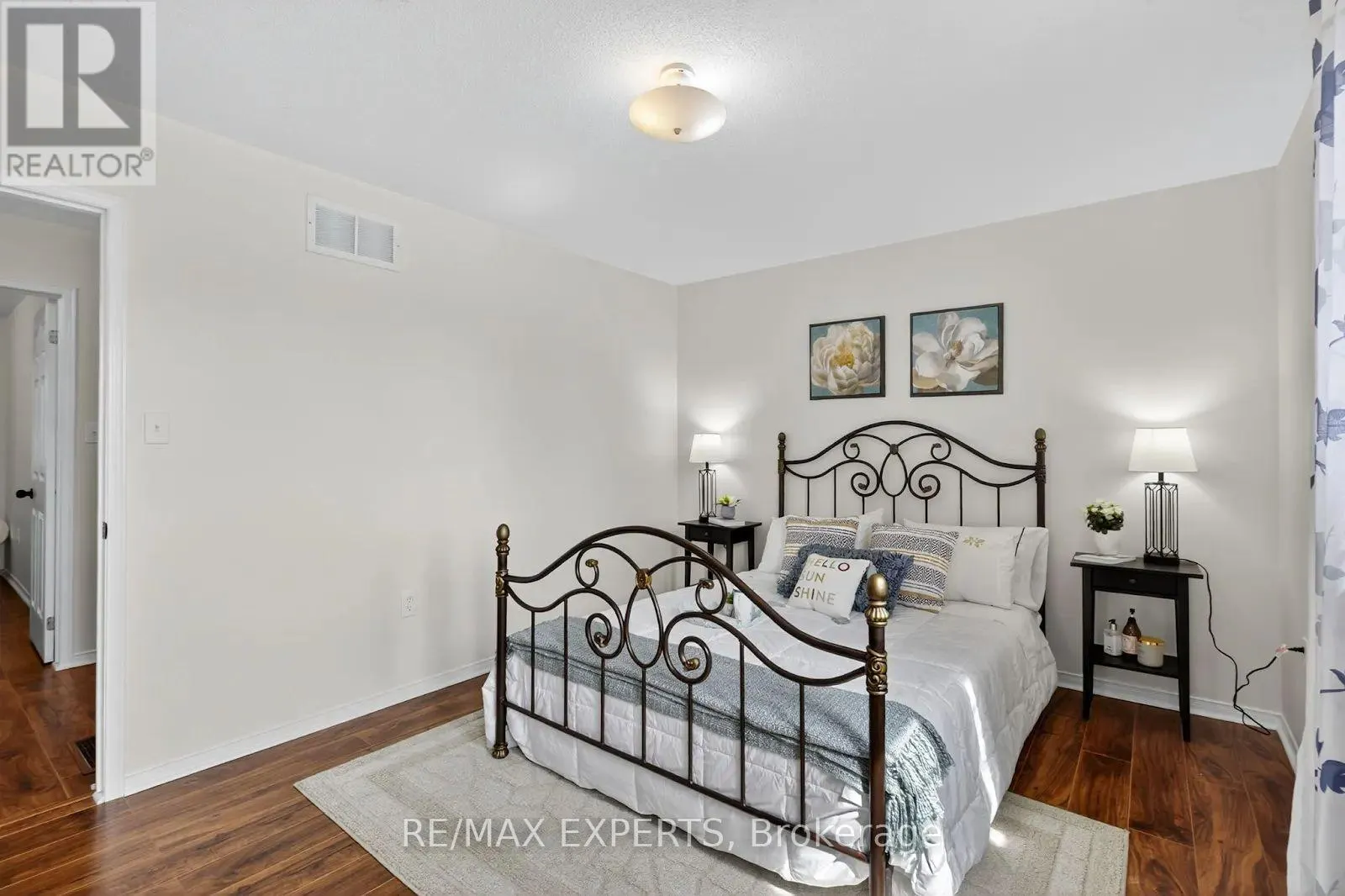 32 HUITEMA COURT