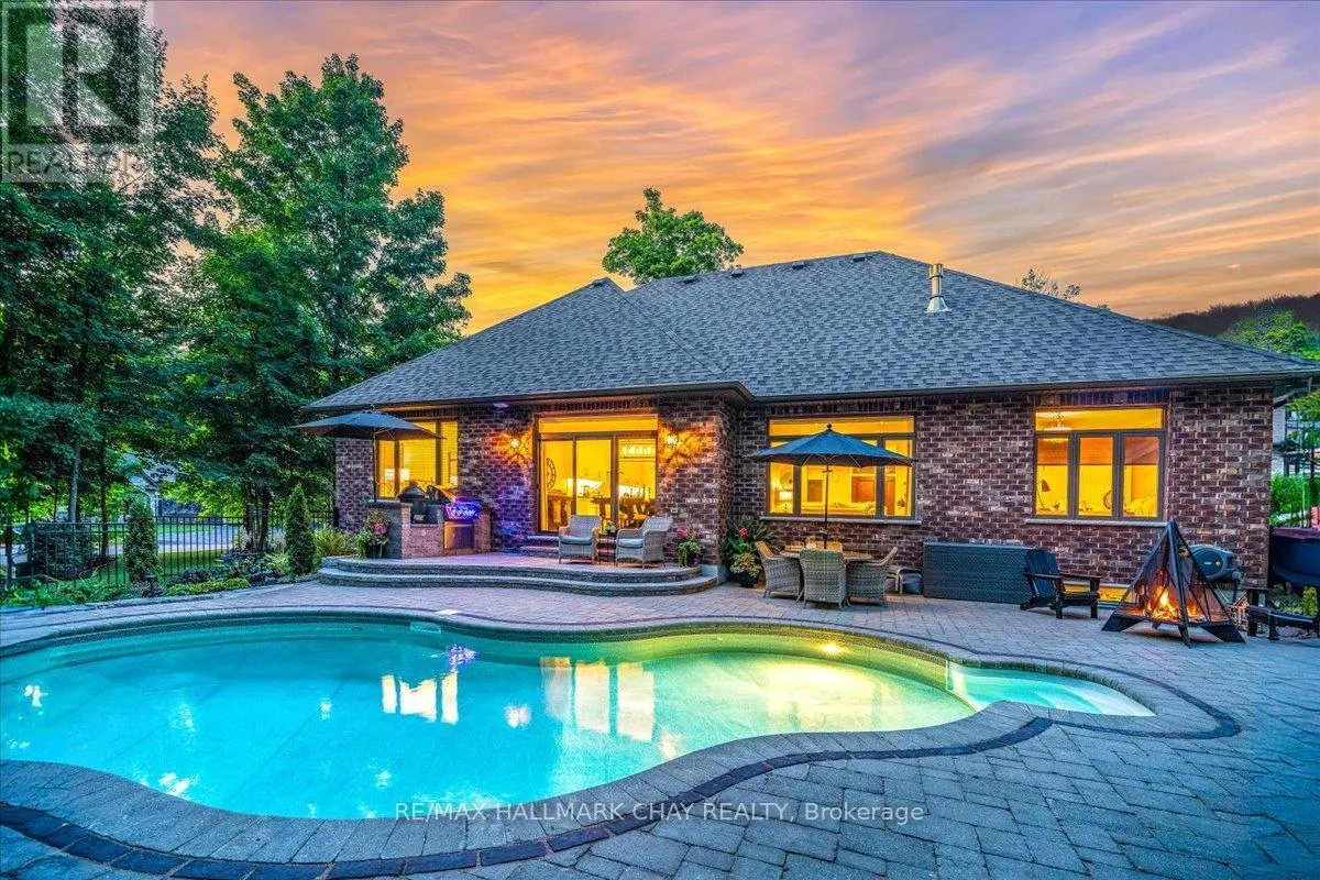 30 BLACK CREEK TRAIL