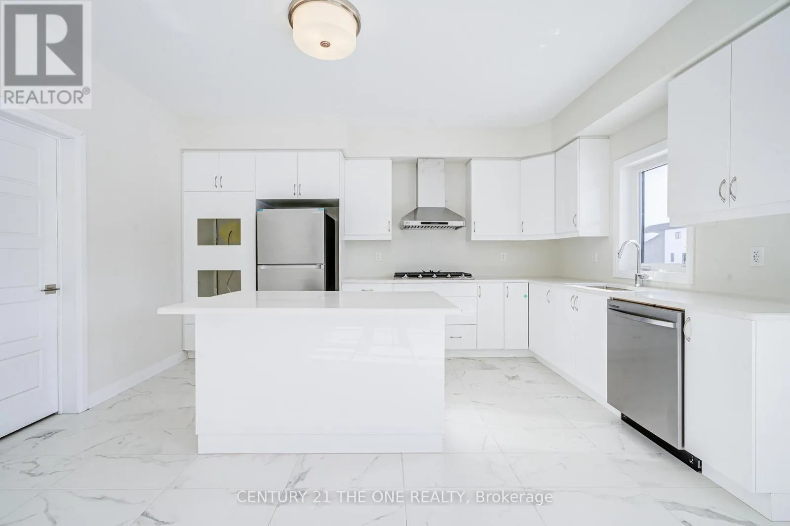 3045 SANDY ACRES