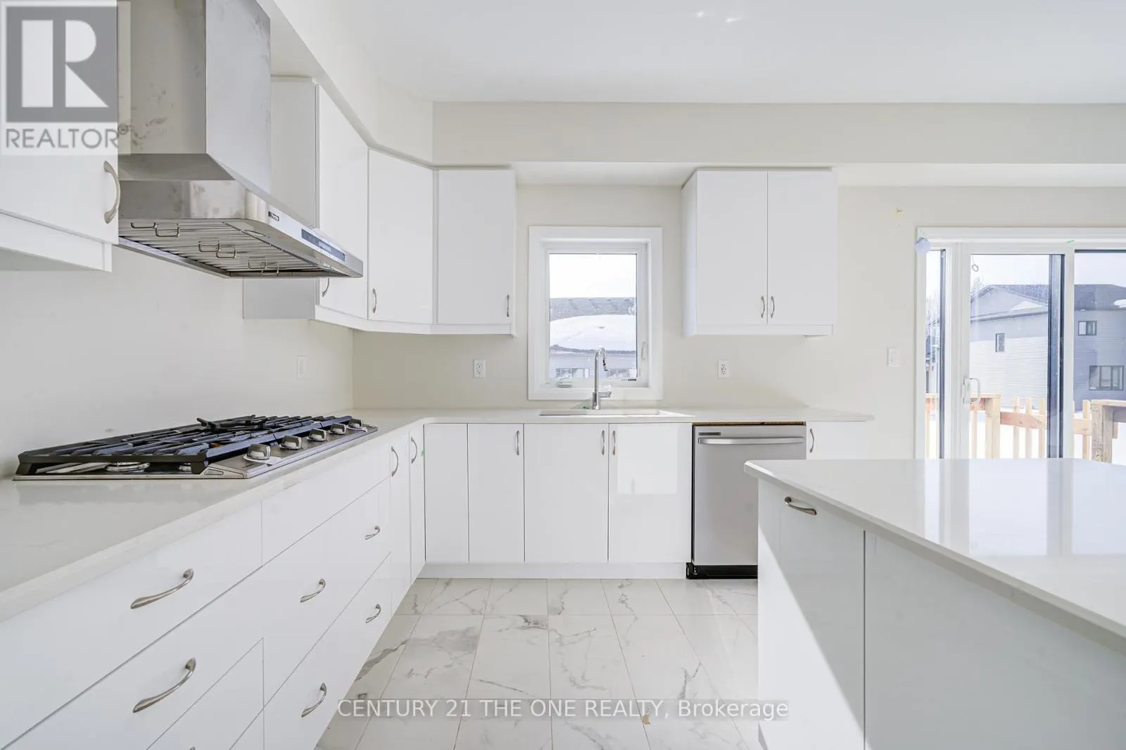 3045 SANDY ACRES