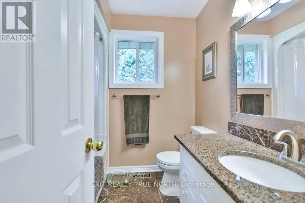 28 NICHOLSON CRESCENT