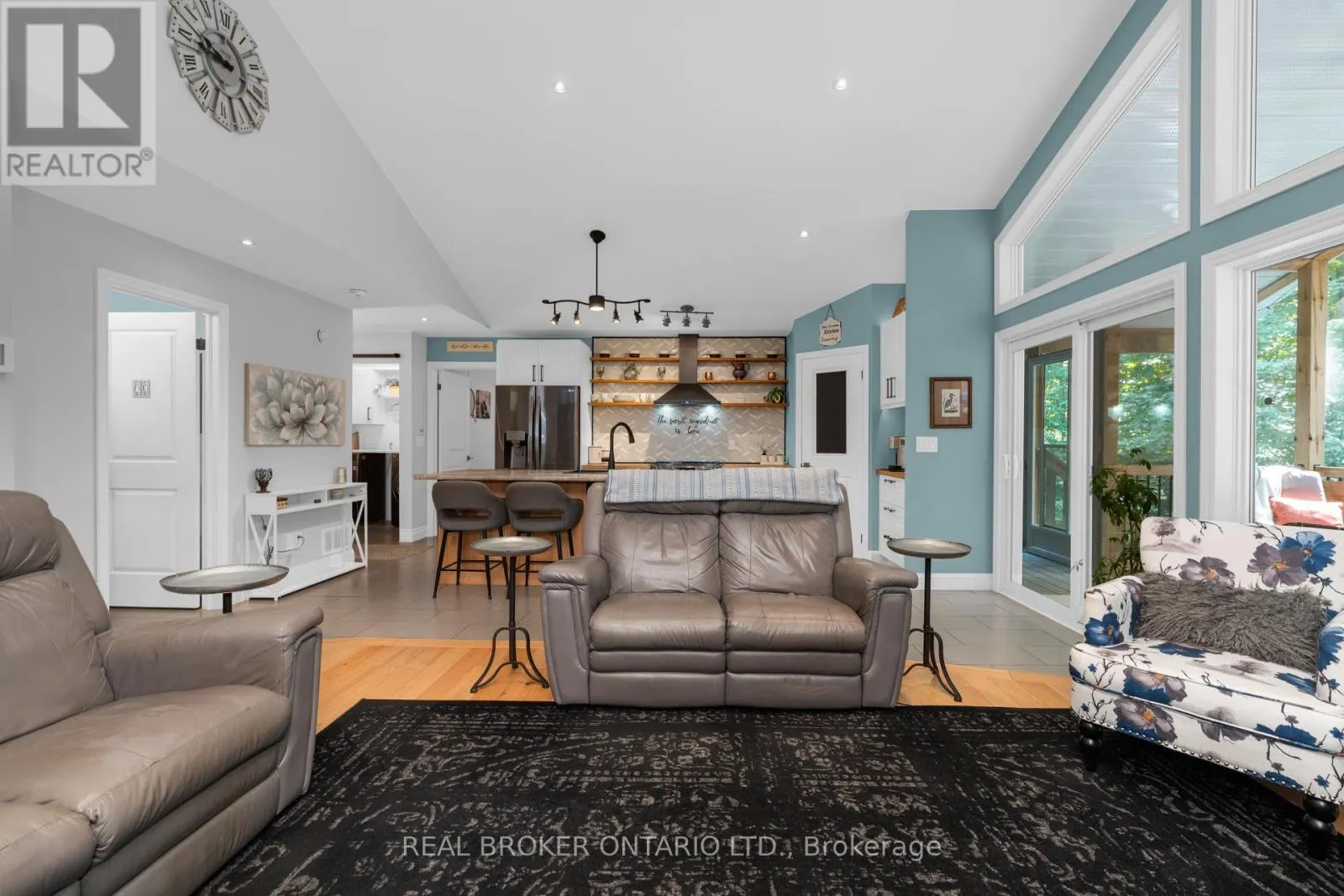 122 TIMCOURT DRIVE