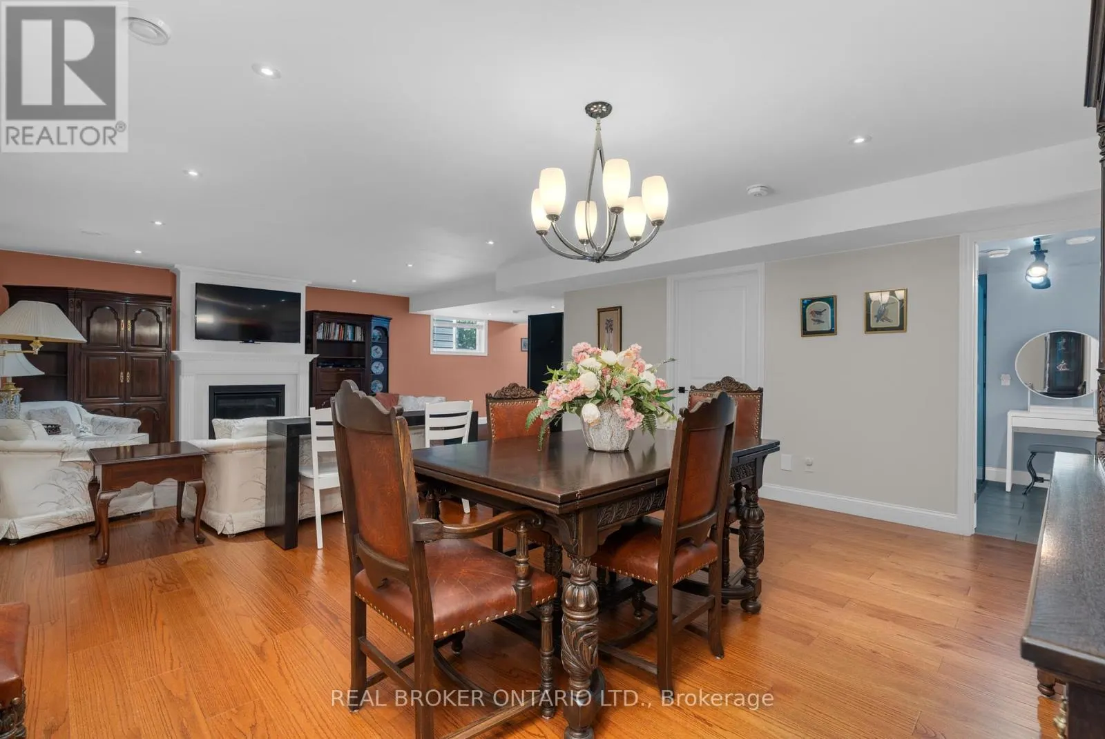 122 TIMCOURT DRIVE