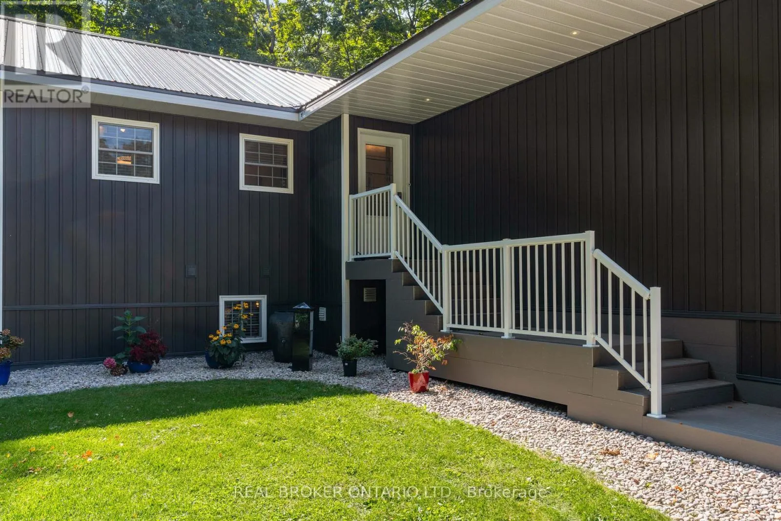 122 TIMCOURT DRIVE