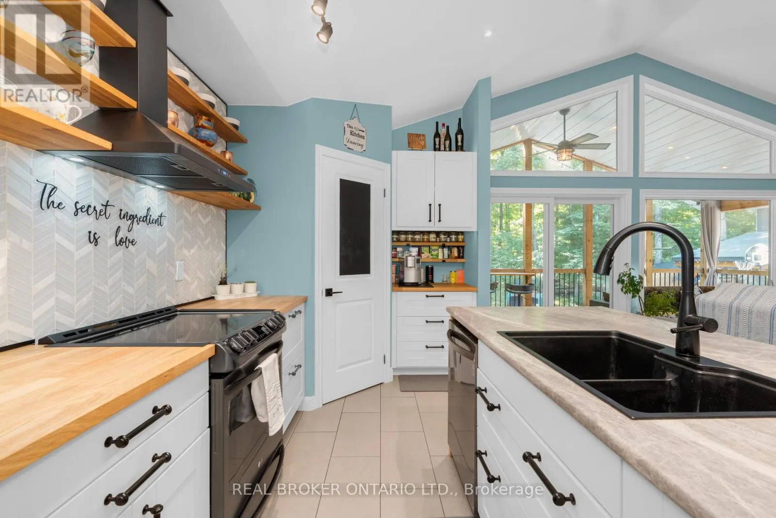 122 TIMCOURT DRIVE