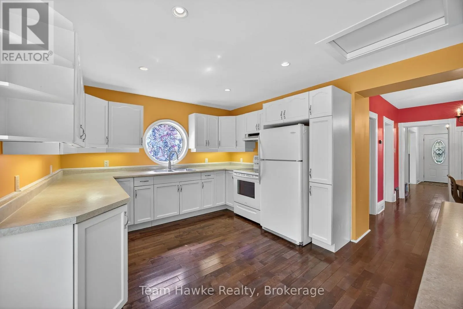 343 FIFTH STREET E