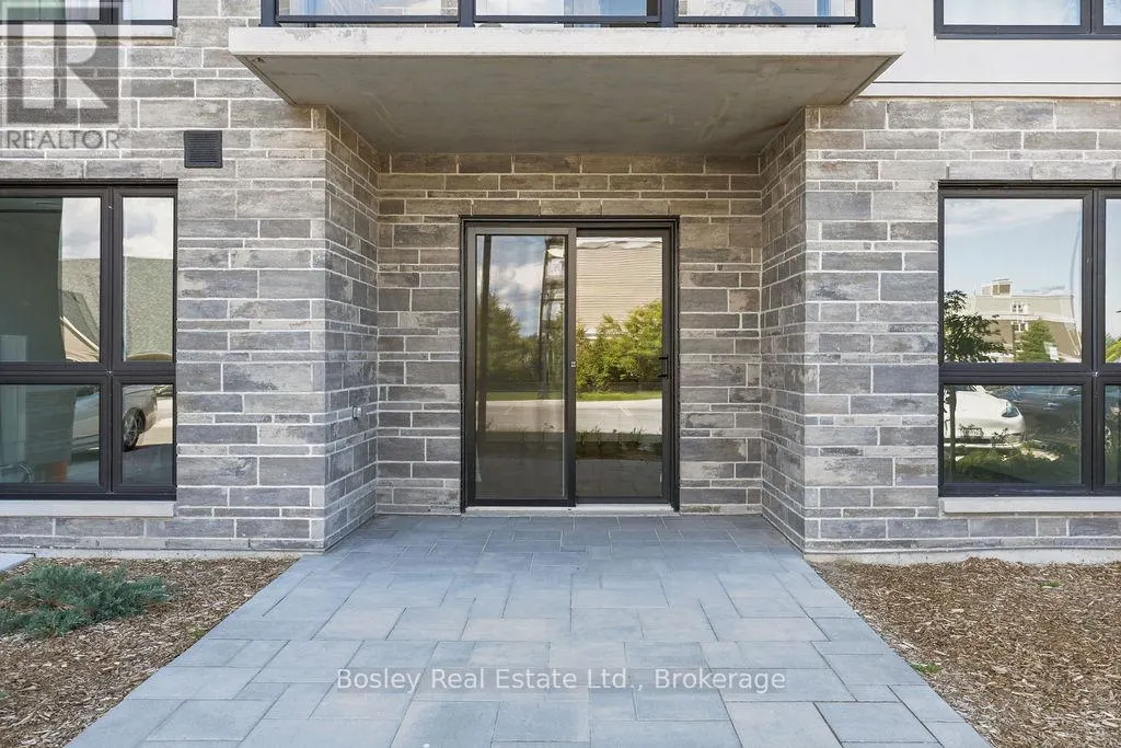 106 - 4 KIMBERLEY LANE, #106