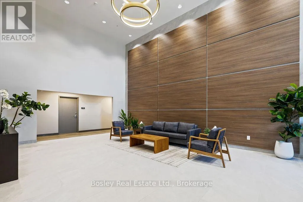 106 - 4 KIMBERLEY LANE, #106