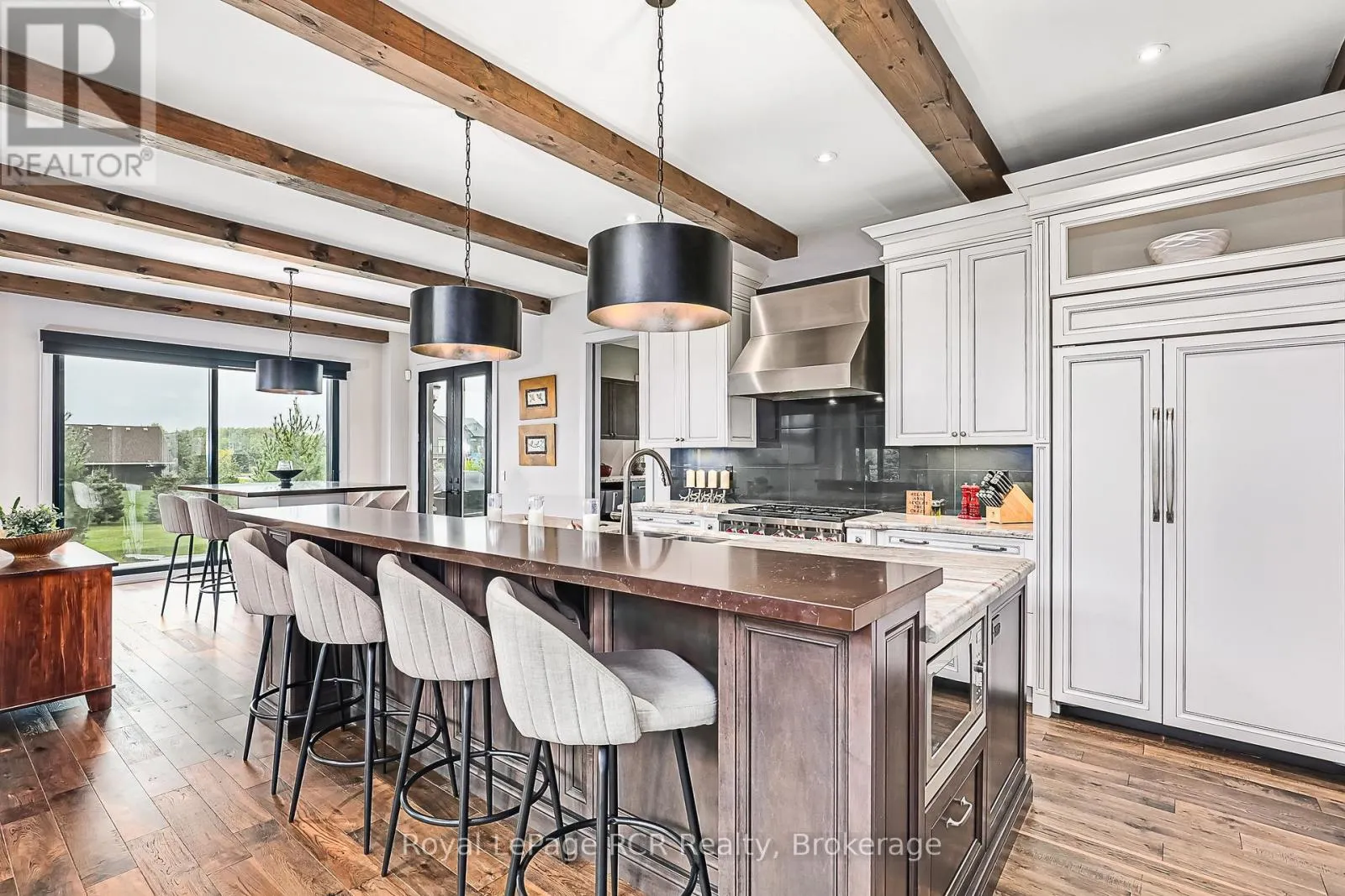 4 MEADOWLARK WAY