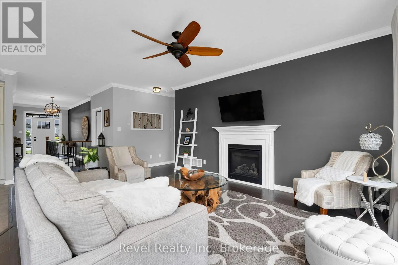 413 RUSS HOWARD DRIVE