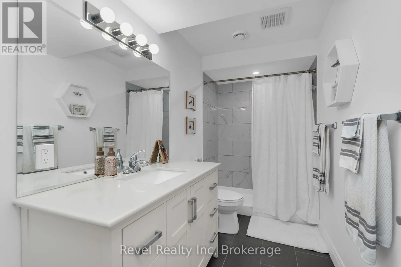 413 RUSS HOWARD DRIVE